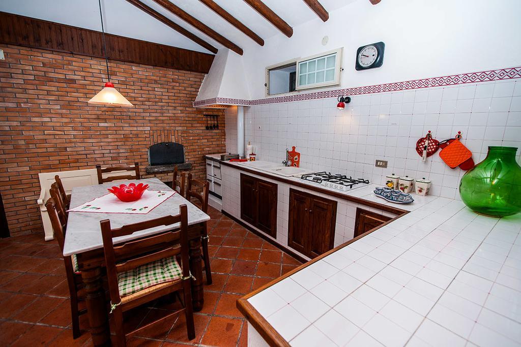 Casa Vacanze Etna Piedimonte Etneo Zimmer foto