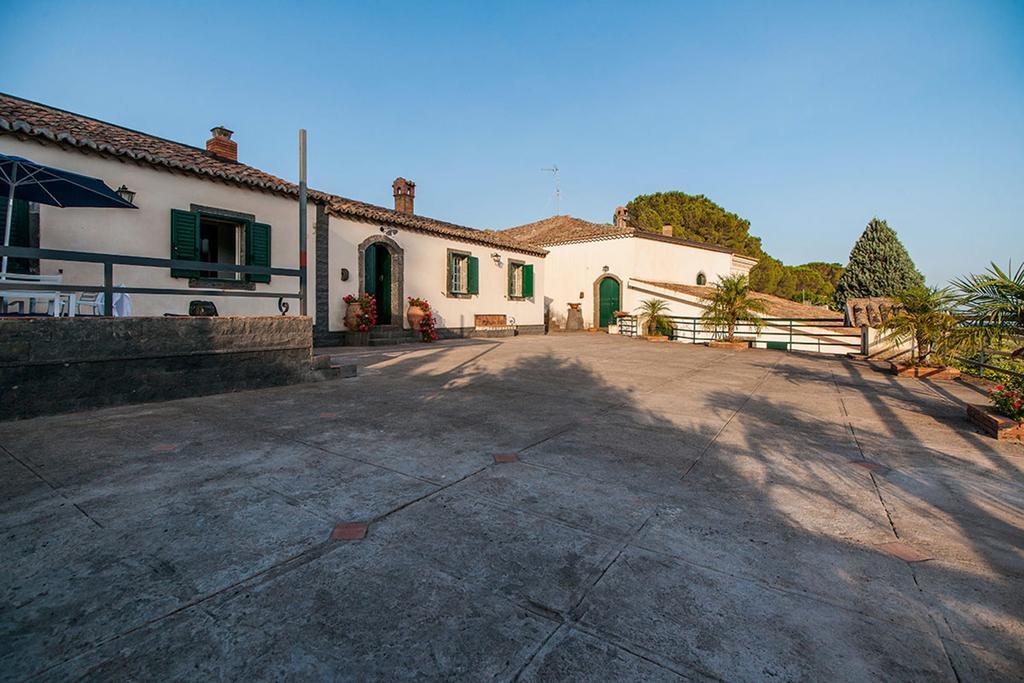 Casa Vacanze Etna Piedimonte Etneo Exterior foto